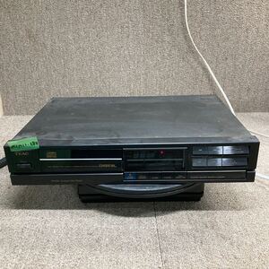 MYM11-682 激安 CDプレーヤー TEAC COMPACT DISC PLAYER PD-200 通電OK 中古現状品 ※3回再出品で処分