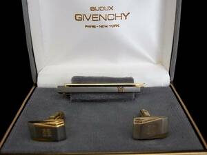 ◎№5356◎■良品■ジバンシイ「ロゴ柄」【GIVENCHY】 【シルバー・ゴールド】■カフス＆ネクタイピン セット♪