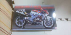 プラッツ　1/12　スズキ　RGV-Γ　XR79　1993　WGP500　チャンピオン　新品未開封　　　　　　　　　　　　　バンダイ　機動戦士ガンダム