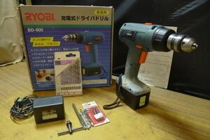 EE328 RYOBI 充電式ドライバドリル BD-600 家庭用 6V 工具 電動ドリル DIY 正逆転両用 10mm 先端ビット/ドリル刃/外箱付 動確OK/80