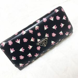 PRADA プラダ　長財布　花柄　レザー 黒 ピンク