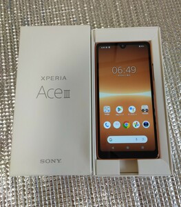 送料無料 Xperia AceⅢ A203SO 本体 白ロムSIMロック解除済 エクスペリア DSDV