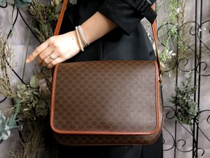 ●超美品●CELINE セリーヌ●マカダム●総柄●PVC カーフ レザー 本革●ショルダー バッグ●ブラウン キャメル●G金具●B5 収納●Js53821