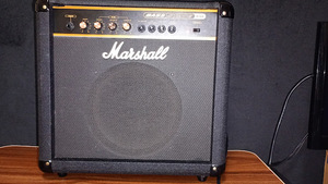 【整備品・音出し良好】Marshall BASS STATE B30 ベースアンプ　マーシャル