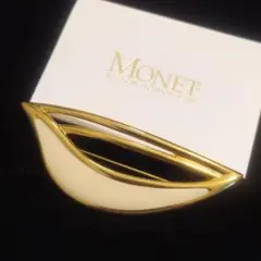 MONET モネ ブローチ　ピン　ゴールド スカーフ留　エナメル　べジュ