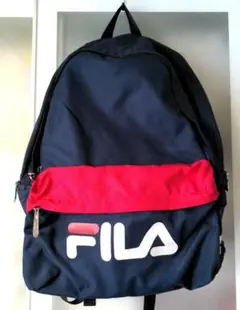 美品✨FILA リュック　レディース　キッズ　遠足　登山　ネイビー　部活