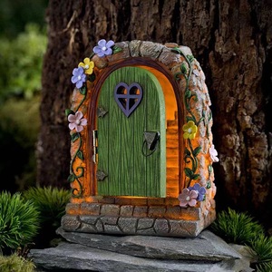 新入荷 妖精のドア ガーデンライト オーナメント 太陽光置物 かわいい 庭 インテリア 写真色