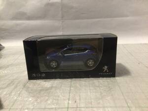 PEUGEOT プジョー 208 ミニカー 青　ブルー NOREV ノレブ社製 1／64