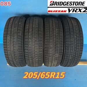 BRIDGESTONE BLIZZAK VRX2 ブリヂストン　ブリザック 205/65R15 2022年製造　冬タイヤ　スタッドレス　4本セット