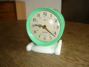 昭和30年代、モダンなSHIKOSHA小型目覚まし時計