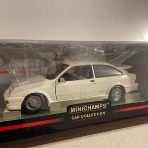 新品　未開封　ミニチャンプス　1/18 フォードシエラRS 1988