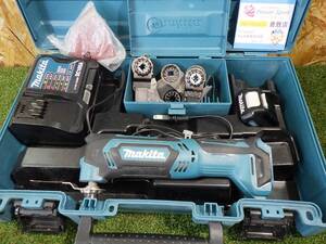 マキタ 充電式マルチツール TM30DSH バッテリー 充電器付 大工道具 電動工具 Makita 動作確認済 中古品 241114