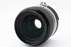 Nikon NIKKOR 35mm F2 Ai-S #K3893