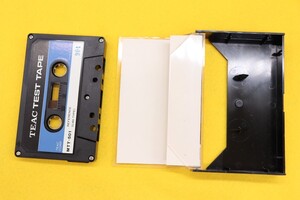 希少未使用 シリアル番号904 MTT-501 TEAC TEST TAPE C-60 TYPE REFERENCE BLANK MADE IN JAPAN ティアック テストテープ 管理904-3