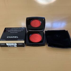 新製品！シャネルCHANELジュコントゥラストアンタンスルージュフラン、チークカラー、2回使用の美品、7920円の商品です。