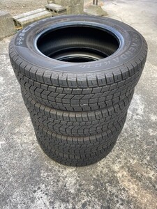 1210-1）195/65R15 スタッドレスタイヤKENDA KR36 アイステックNEO ２０２１年製中古4本！山あり