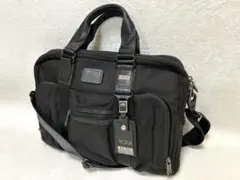 TUMI  トゥミ　ビジネスバック　美品　肩がけ可