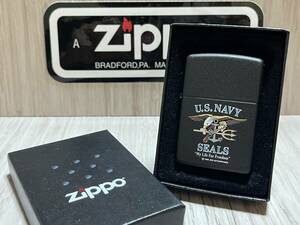 大量出品中!!【希少】未使用 1994年製 Zippo 