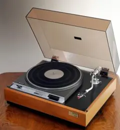 ★SONY STEREO RECORD  PLAYER PS-2400 ♪