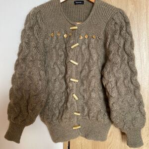 Chamois-高島屋購入品－－アンゴラモヘアーーメチャ暖っかいお洒落な素敵なカーディガン!!ジャケット!!セーター!!送料込み