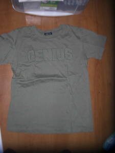 GENIUS160　カーキ色　半袖Tシャツ