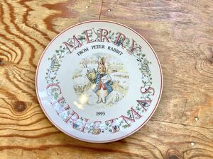 ■WEDGWOOD ウェッジウッド ピーターラビット クリスマスプレート1993年 英国 PETER RABBIT イヤープレート 飾り皿 壁掛け コレクション■