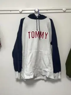 Tommy フーディー