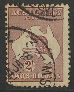 外国切手　AUSTRALIA 1929-30年 カンガルーと地図　2sh (99)　使用済　左下角ヒンジ欠け、シミ有。