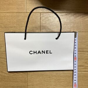 CHANEL 紙袋 白 小