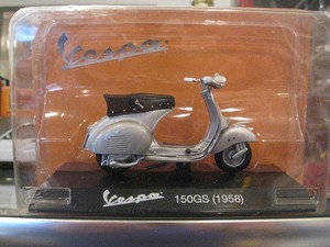 即決可★海外販売イタリアエデイコラ1/18ベスパ Vespa150GS(1958)シルバー 彡