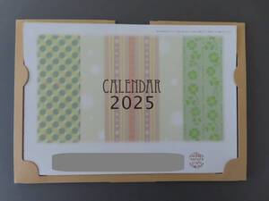 2025年 卓上カレンダー★新品非売品★nature craft★ネイチャークラフト★淡い色合い パステルカラー★令和7年★クローバー 四つ葉