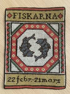 北欧雑貨!スウェーデン、ヴィンテージ、ハンドメイド刺繍タペストリー、壁掛け,北欧伝統刺繍 #63 魚座　ツヴィスト刺繍　星座