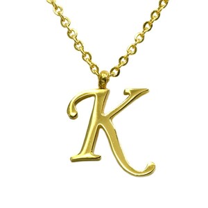 ペンダントトップ サージカルステンレス K イニシャルのペンダント 金色 チェーン付属 アルファベット 文字
