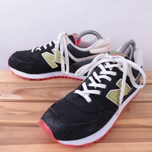 z6277【574】ニューバランス US8 25.0cm/黒 ブラック 灰 グレー 黄緑 グリーン系 newbalance レディース スニーカー 中古