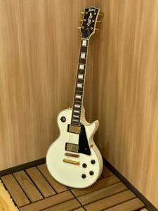 注目【エレキギター】Fernandes BURNY　レスポール　カスタム？　型番年式不明　現状お渡し　現品限り　音出確認 綺麗 白 ハードケース付き