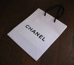 紙袋★CHANEL／シャネル★21㎝×26㎝×11㎝