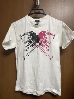 JUN men デジタルバタフライ　S フルーツオブザルーム　Tシャツさ白