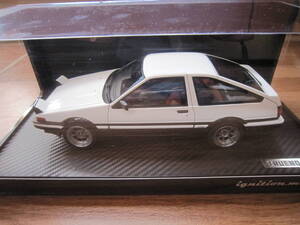 イグニッションモデル 1/18 Toyota Sprinter Trueno 3Dr GT Apex (AE86) White/Black IG2791 ignition model 白/黒 スプリンター トレノ