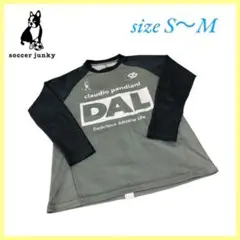 soccer junky サッカー　トレーニングウェアsize S〜M