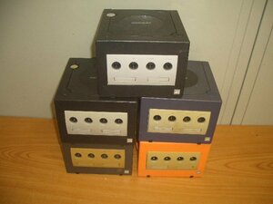 台まとめてセット　ジャンク品　Nintendo ゲームキューブ GAMECUBE 本体 ニンテンドー GC