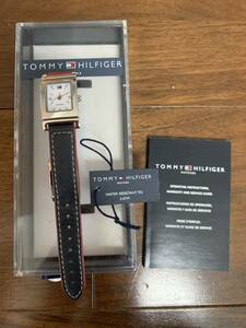 TOMMY HILFIGER リバーシブル腕時計