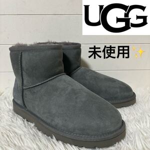 未使用 UGG アグ クラシック ミニ ムートンブーツ 22cm 5854 リアルムートン　ショートブーツ