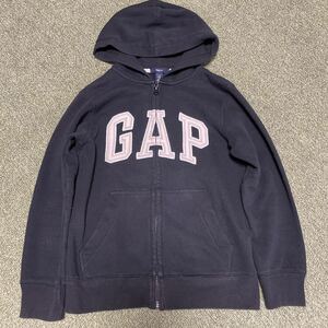 ギャップ　GAP 裏起毛ワッペンパーカ 130サイズ