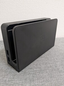 中古 Nintendo Switchドック (有機ELモデル) ブラック [HEG-007] 動作確認済み ドックのみ 新型Switch用 ケーブル無し HEG007