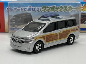 即決有★トミカ ギフト 日産 NISSAN エルグランド 木目 ワンボックスカー 大集合★セット バラし ミニカー