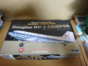 童友社　1/100　全日空　ANA　DC-3