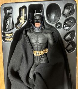 【欠品あり】 ホットトイズ バットマン 1/6 ムービー・マスターピース バットマンビギンズ 初版 フィギュア