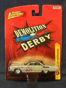 ジョニーライトニング 1/64 67年型 プリムス フューリー トゥー デモリッションダービー JOHNNY LIGHTNING Plymouth Fury Ⅱ Demo Derby