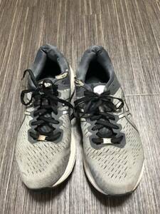 ASICS アシックス　1011A887 GEL-KAYANO27 Platinum ゲル　カヤノ27 プラチナ　26cm US8