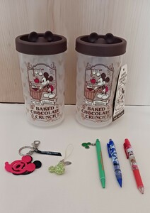 ディズニー　ベイクドチョコレートクランチ　空き容器　キーホルダー　シャーペン　ボールペン　ミッキー　チョコクランチ　グッズ